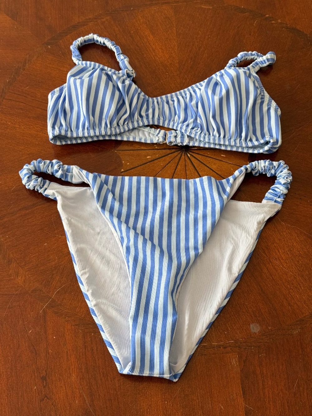 NWOT Dippin' Daisy's Striped Blue Bikini Set, L/XL